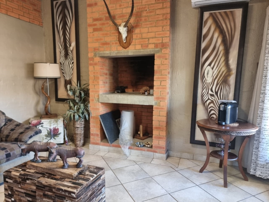 3 Bedroom Property for Sale in Waterval East North West